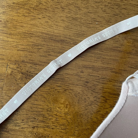 VICTORIA’S SECRET Cotton/Elastane No-Wire Bra,Beige,Size 36 C, Excellent… - Picture 16 of 16